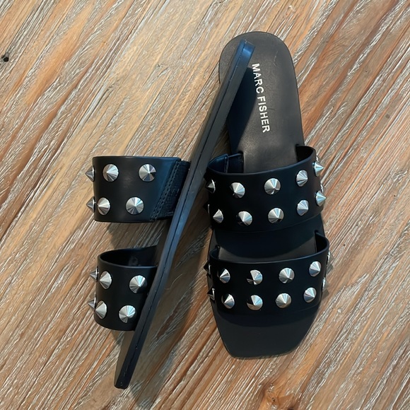 Marc Fisher Sandals - Picture 2 of 4